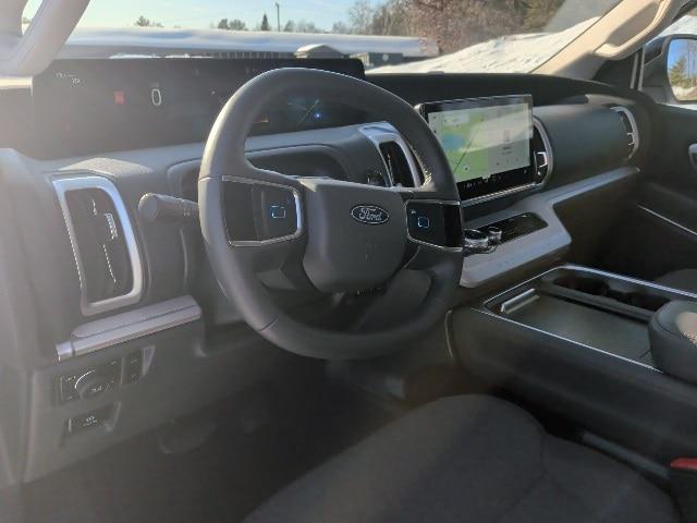 2025 Ford Expedition Active MAX