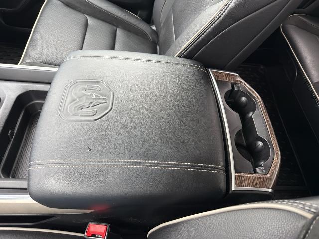 2020 Ram 1500 Laramie Crew Cab 4x4 57 Box