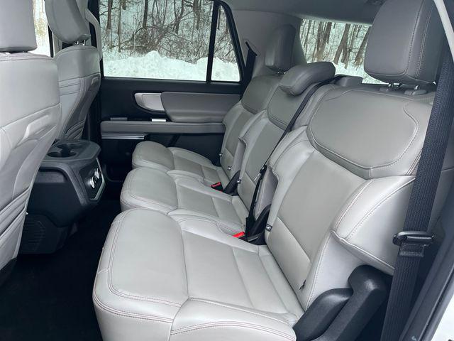 2025 Ford Expedition Active MAX