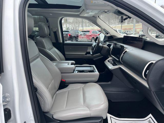 2025 Ford Expedition Active MAX