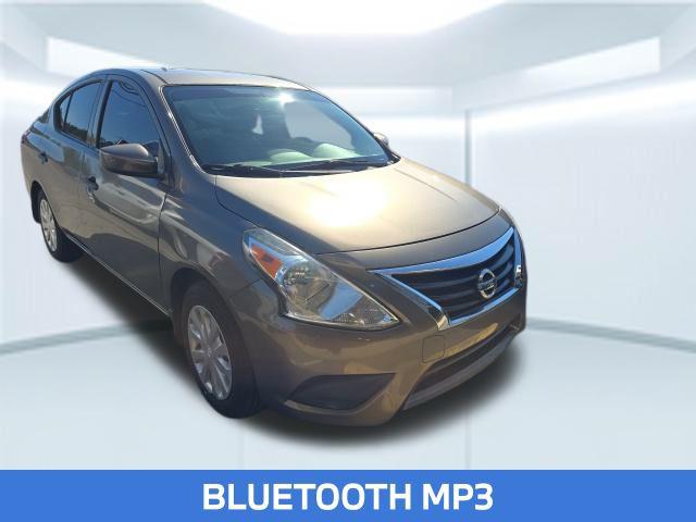 2016 Nissan Versa 1.6 S+