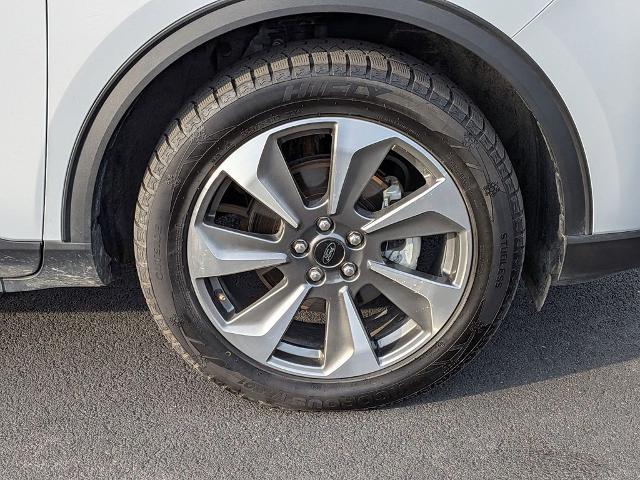 2025 Ford Escape Platinum