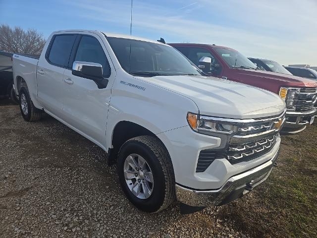 2026 Chevrolet Silverado 1500 4WD Crew Cab Standard Bed LT