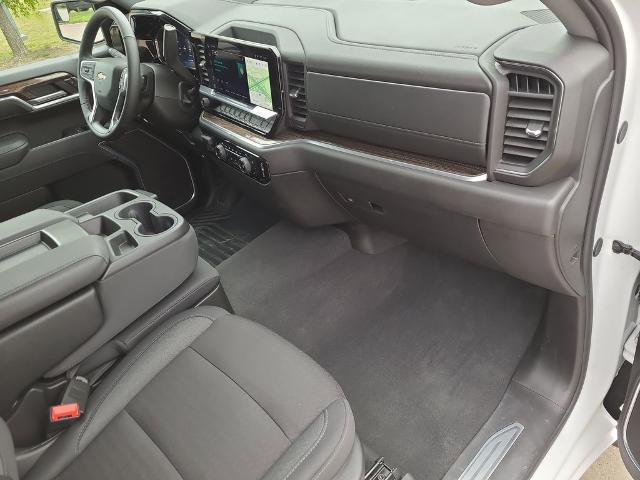2026 Chevrolet Silverado 1500 4WD Crew Cab Standard Bed LT
