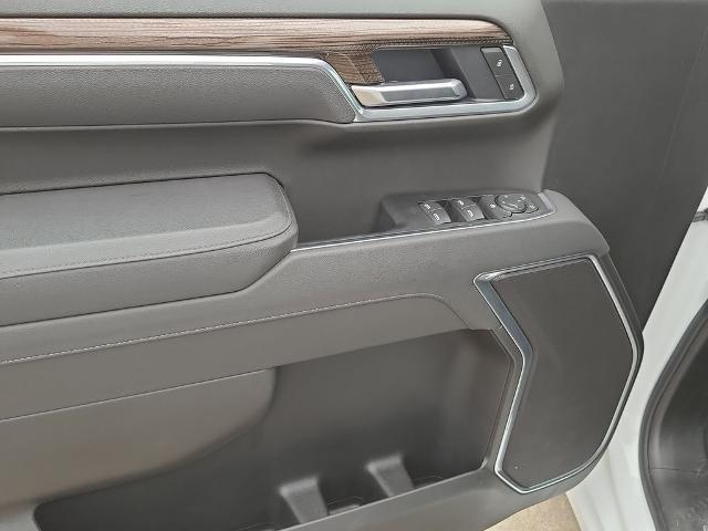 2026 Chevrolet Silverado 1500 4WD Crew Cab Standard Bed LT