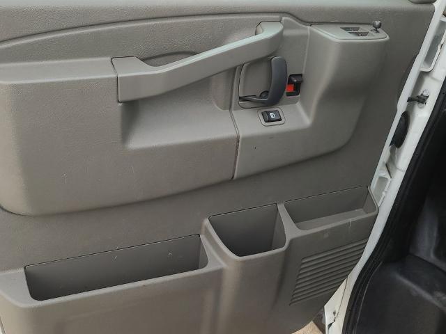 2022 Chevrolet Express Cargo Van RWD 2500 Extended Wheelbase WT