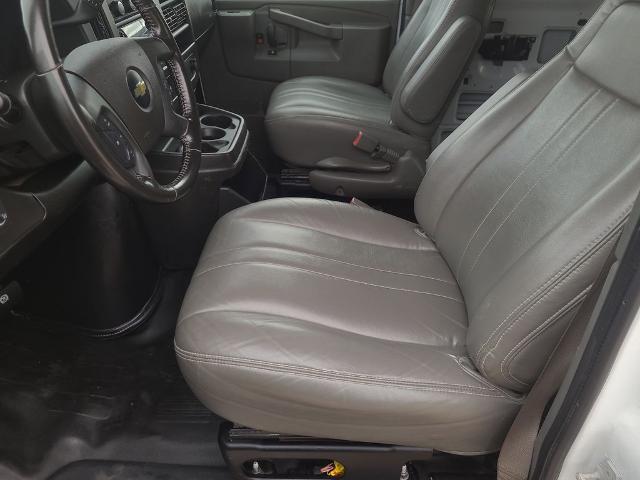 2022 Chevrolet Express Cargo Van RWD 2500 Extended Wheelbase WT
