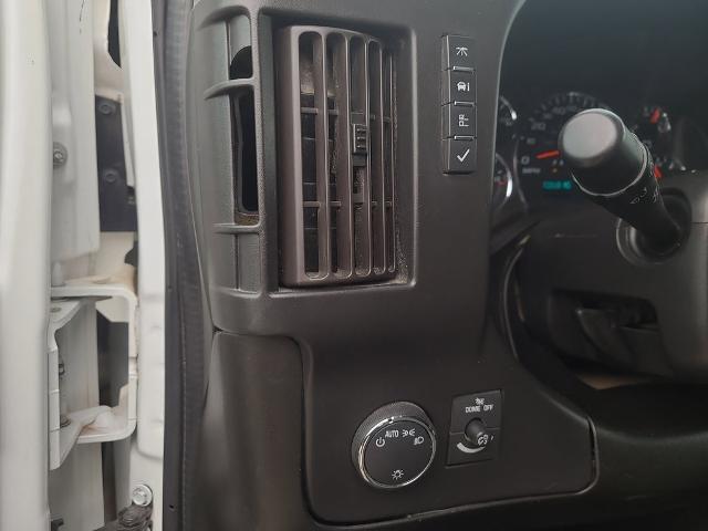 2022 Chevrolet Express Cargo Van RWD 2500 Extended Wheelbase WT