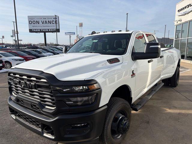 2026 RAM Ram 3500 RAM 3500 TRADESMAN CREW CAB 4X4 8 BOX 2026 RAM Ram 3500 RAM 3500 TRADESMAN CREW CAB 4X4 8 BOX