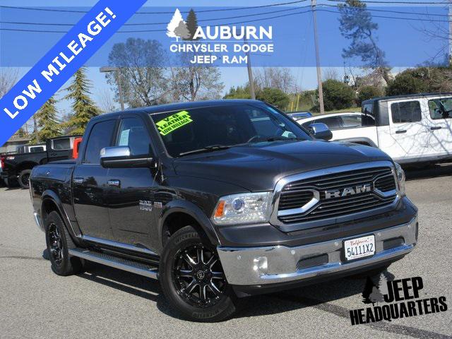 2017 RAM 1500 Limited Crew Cab 4x4 57 Box 2017 RAM 1500 Limited Crew Cab 4x4 57 Box