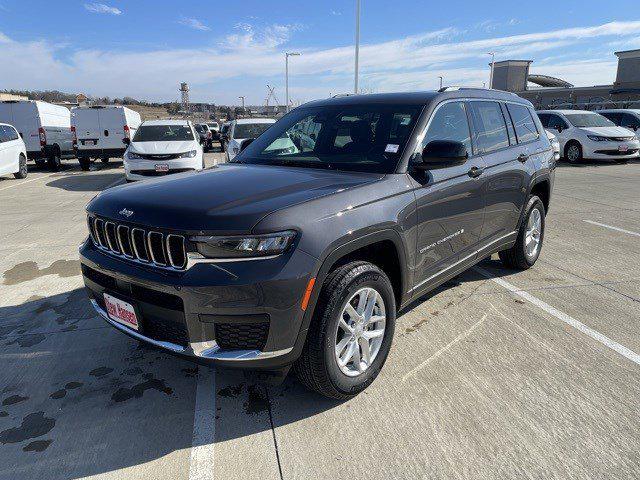 2025 Jeep Grand Cherokee GRAND CHEROKEE L LAREDO X 4X4