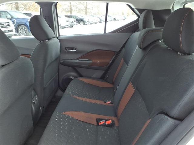 2024 Nissan Kicks SR Xtronic CVT