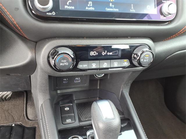 2024 Nissan Kicks SR Xtronic CVT