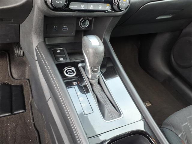 2024 Nissan Kicks SR Xtronic CVT