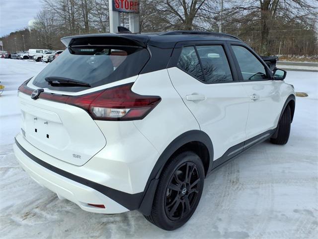 2024 Nissan Kicks SR Xtronic CVT