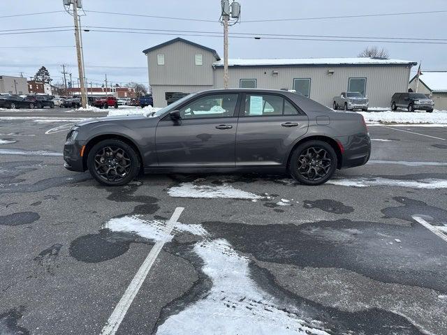 2022 Chrysler 300 Touring AWD 2022 Chrysler 300 Touring AWD