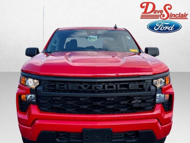 2026 Chevrolet Silverado 1500 4WD Crew Cab Short Bed Custom