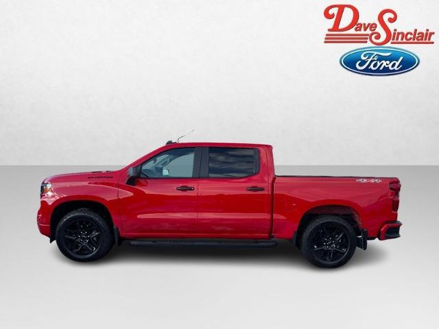 2026 Chevrolet Silverado 1500 4WD Crew Cab Short Bed Custom