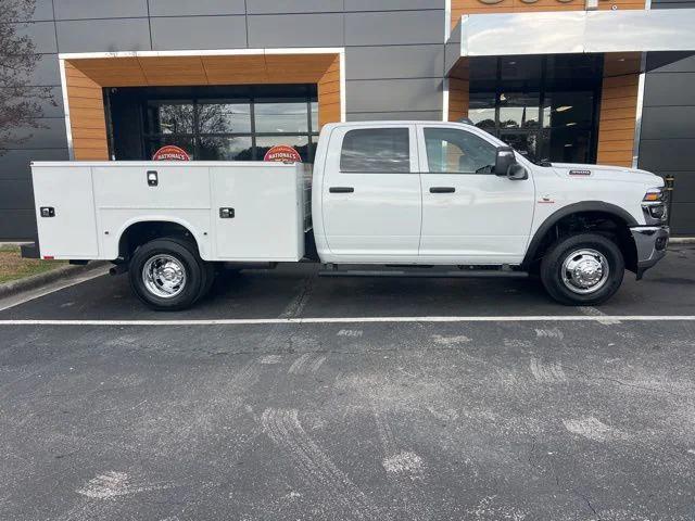 2026 RAM Ram 3500 Chassis Cab RAM 3500 TRADESMAN CREW CAB CHASSIS 4X4 60 CA 2026 RAM Ram 3500 Chassis Cab RAM 3500 TRADESMAN CREW CAB CHASSIS 4X4 60 CA