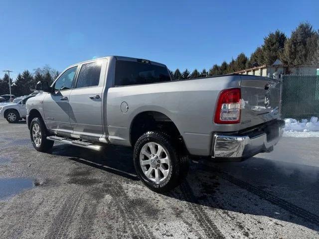 2022 RAM 2500 Big Horn Crew Cab 4x4 64 Box 2022 RAM 2500 Big Horn Crew Cab 4x4 64 Box