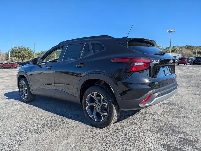 2026 Chevrolet Trax FWD LT