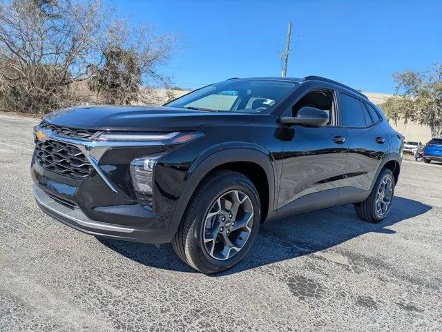 2026 Chevrolet Trax FWD LT