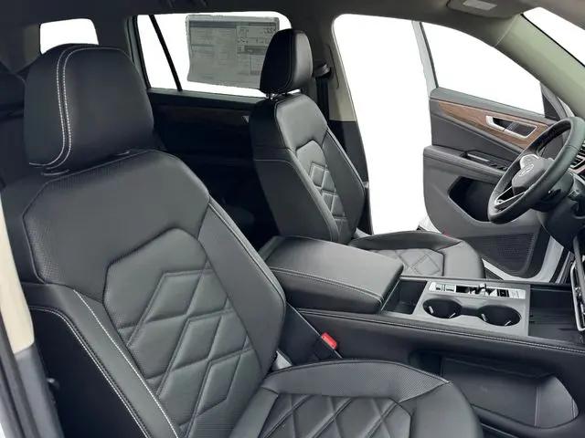 2026 Volkswagen Atlas SE