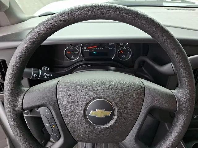 2025 Chevrolet Express Cutaway Work Van