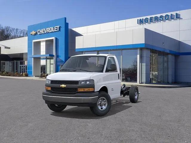2025 Chevrolet Express Cutaway Work Van
