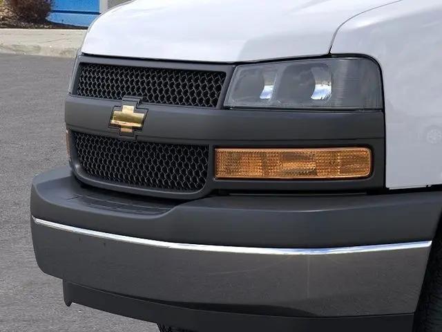 2025 Chevrolet Express Cutaway Work Van
