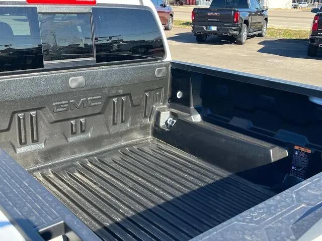 2026 GMC Canyon Elevation, RWD