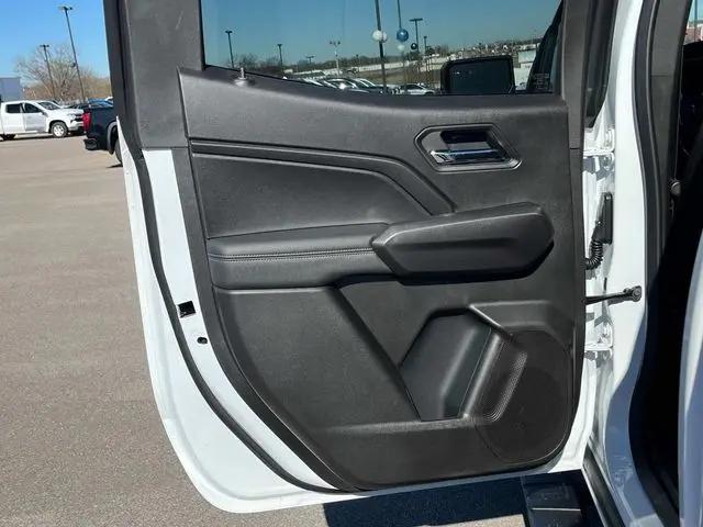 2026 GMC Canyon Elevation, RWD