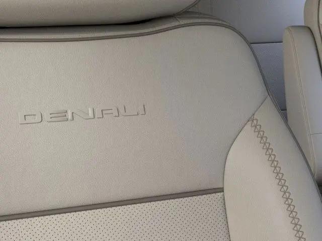 2026 GMC Yukon 4WD Denali