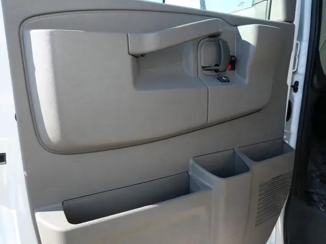 2025 Chevrolet Express Cutaway Work Van