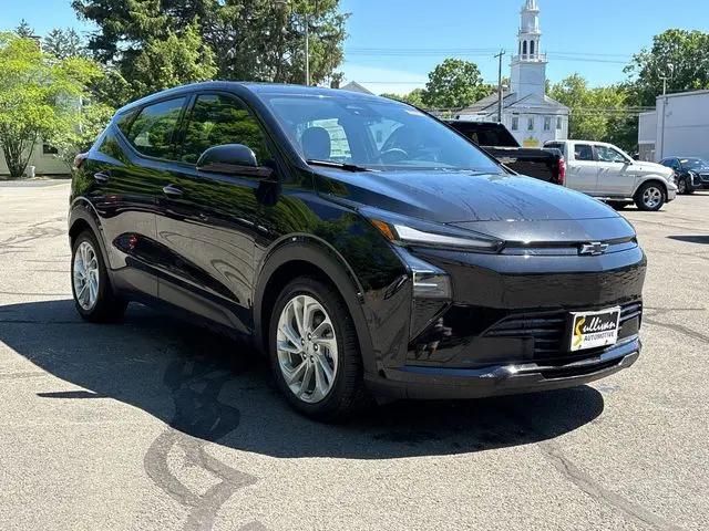 2027 Chevrolet Bolt LT FWD