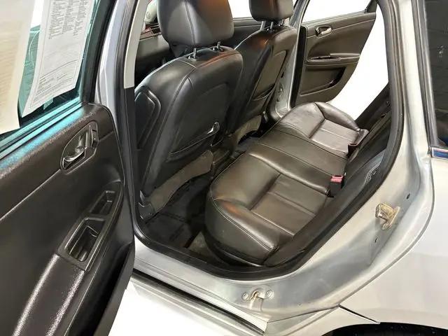 2011 Chevrolet Impala LT