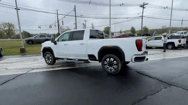 2026 GMC Sierra 2500HD Crew Cab, Standard Bed, Denali, 4WD