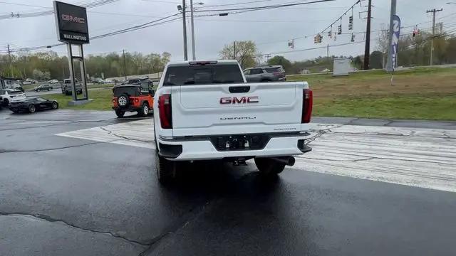 2026 GMC Sierra 2500HD Crew Cab, Standard Bed, Denali, 4WD