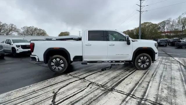 2026 GMC Sierra 2500HD Crew Cab, Standard Bed, Denali, 4WD