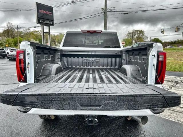 2026 GMC Sierra 2500HD Crew Cab, Standard Bed, Denali, 4WD