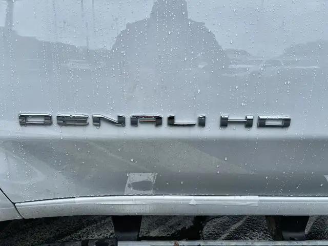 2026 GMC Sierra 2500HD Crew Cab, Standard Bed, Denali, 4WD