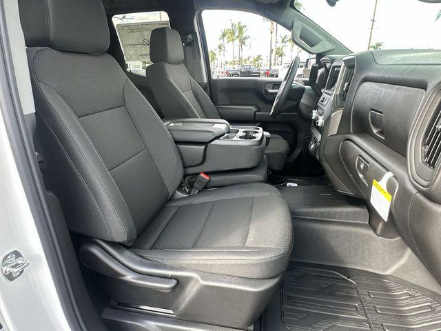 2026 GMC Sierra 1500 Double Cab, Standard Bed, Pro, 4WD