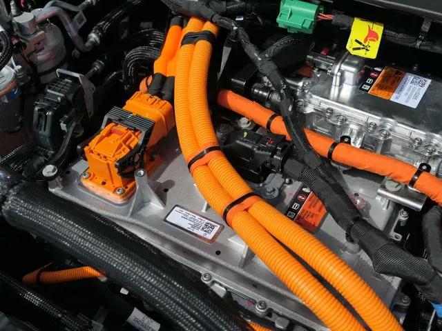 2027 Chevrolet Bolt RS FWD