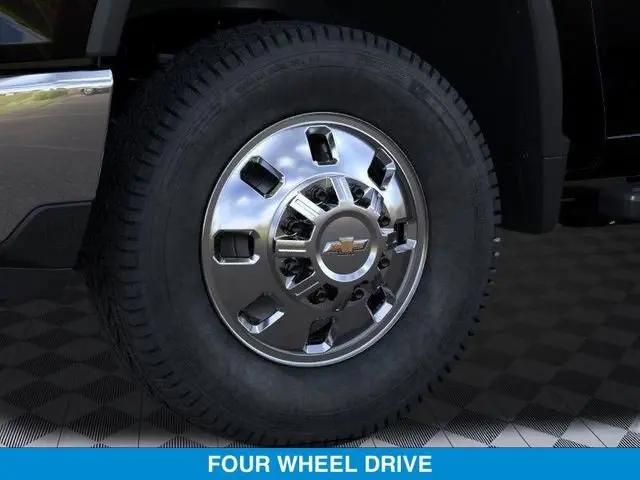 2026 Chevrolet Silverado 3500HD Crew Cab, Long Bed, LT Dual Rear Wheel, RWD