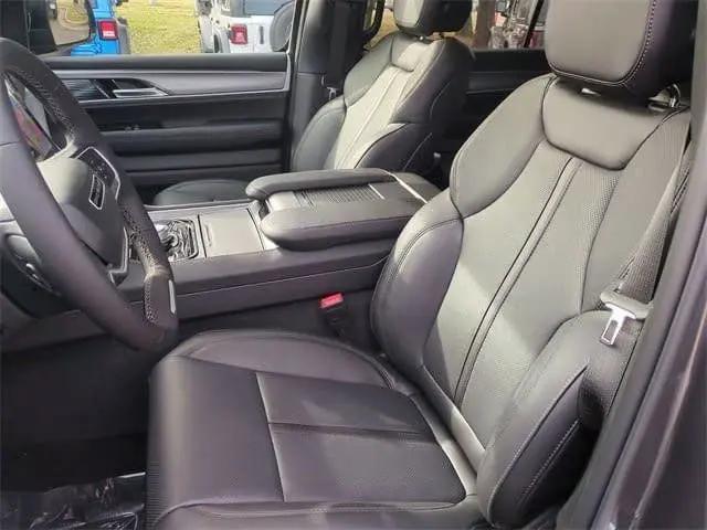 2026 Jeep Grand Wagoneer 4x4