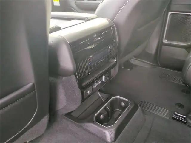 2026 Jeep Grand Wagoneer 4x4