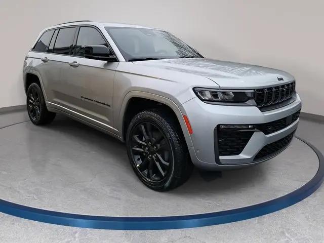 2026 Jeep Grand Cherokee Limited Reserve