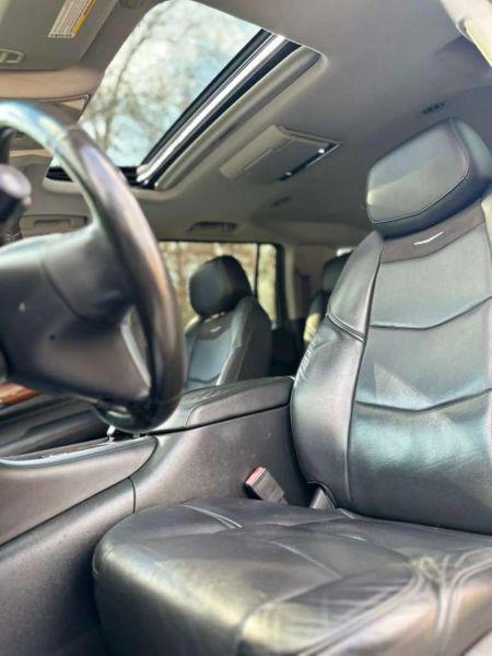 2016 Cadillac Escalade ESV Luxury Collection
