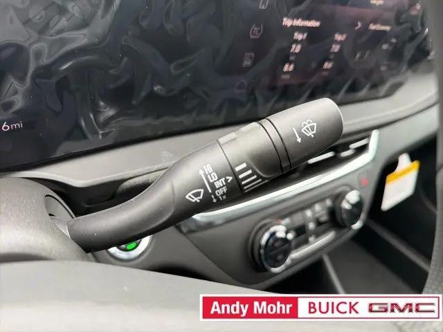 2026 Buick NV Preferred FWD