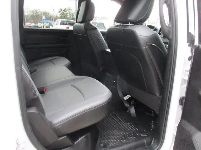 2023 Ram 3500 Tradesman Crew Cab 4x4 8' Box